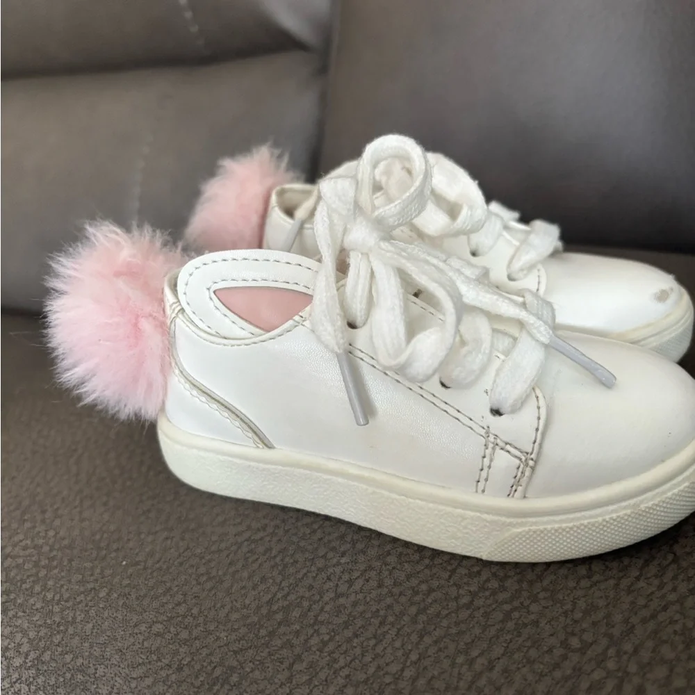 Minna parikka White Bunny Ears Shoes toddler size 5